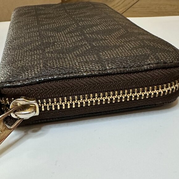 Michael Kors Monogram Zip Around Wallet Womens Black/Brown Leather - Like New - Picture 9 of 15